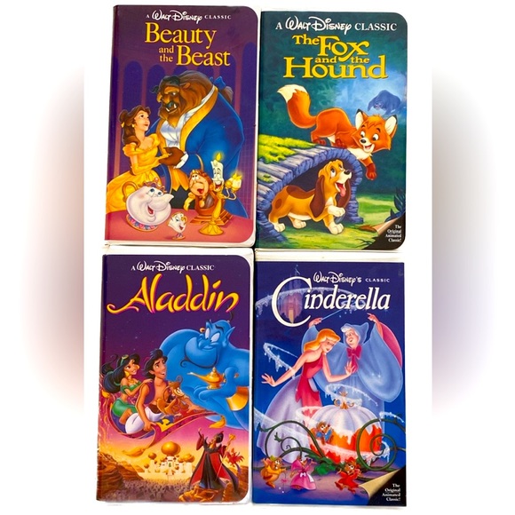WALT DISNEY BLK💎 VHS CINDERELLA, BEAUTY & THE BEAST, THE FOX & HOUND, ALADDIN - Picture 8 of 12